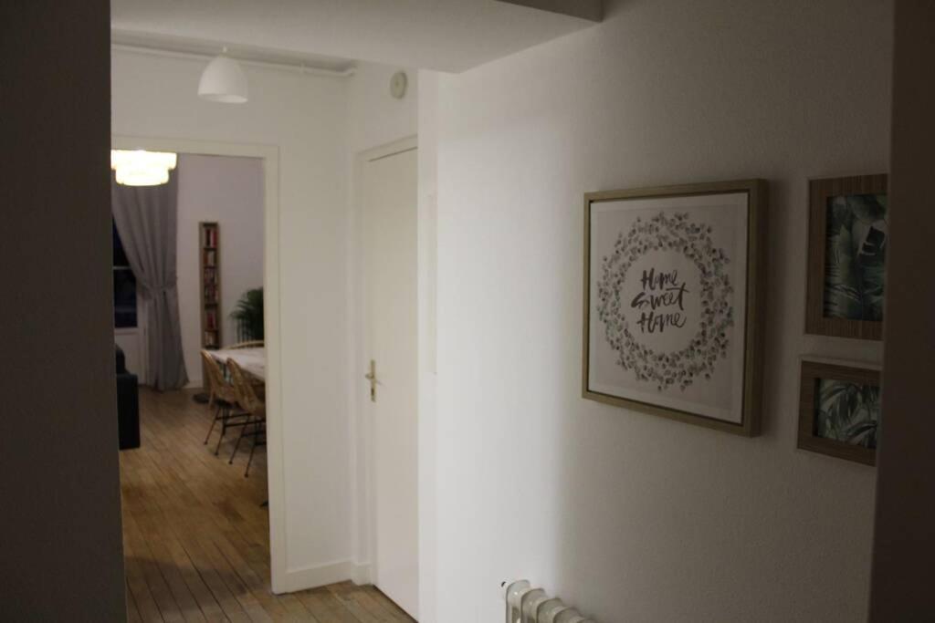 Appartement Vue Imprenable Sur La Loire !!! Saumur Luaran gambar