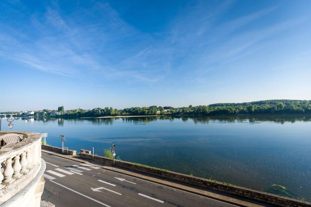 Appartement Vue Imprenable Sur La Loire !!! Saumur Luaran gambar